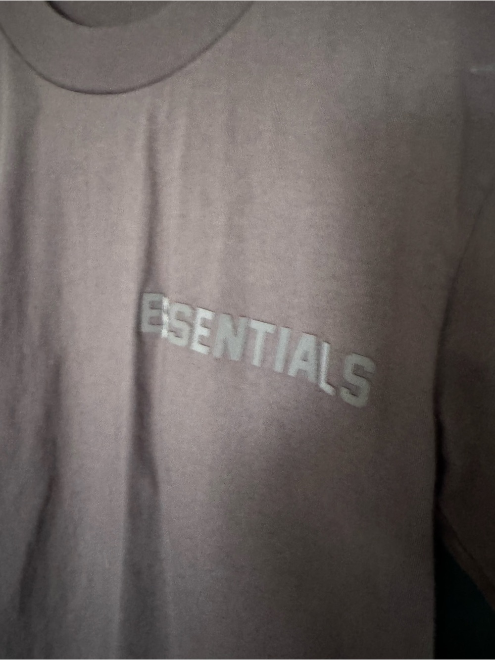 Essentials Dark Brown Ribbed Crewneck Tee EC size medium - Picture 2 of 7
